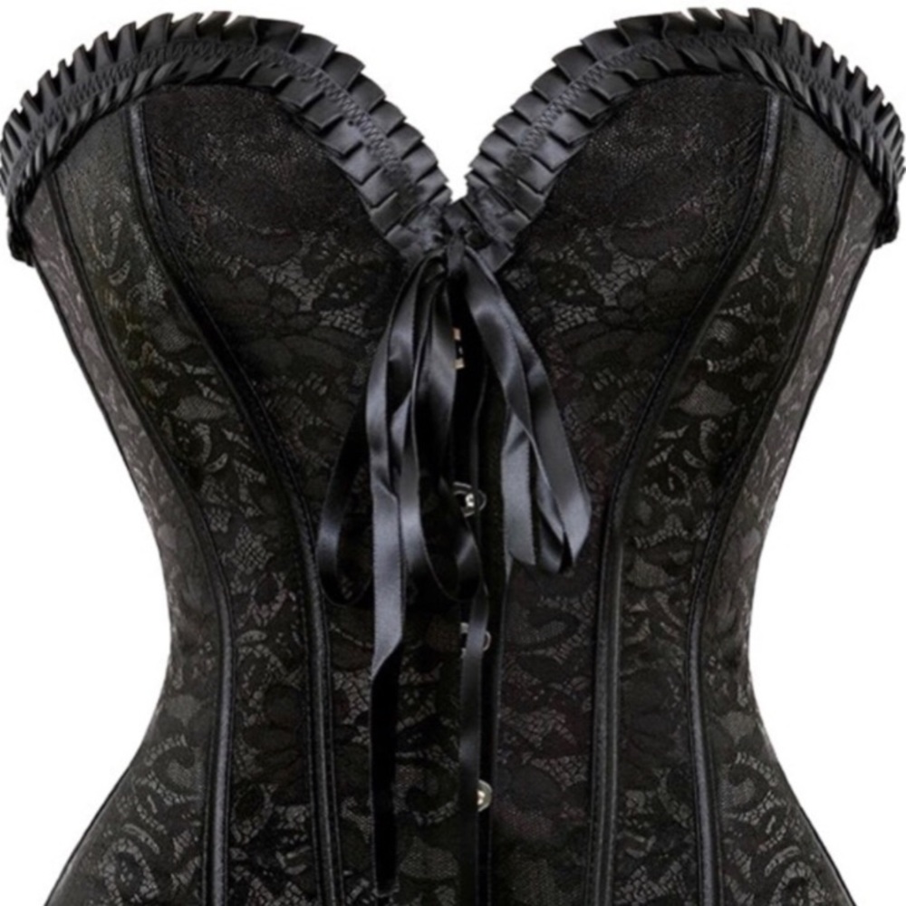 Black On Black Lace Up Corset - Picture 6 of 11